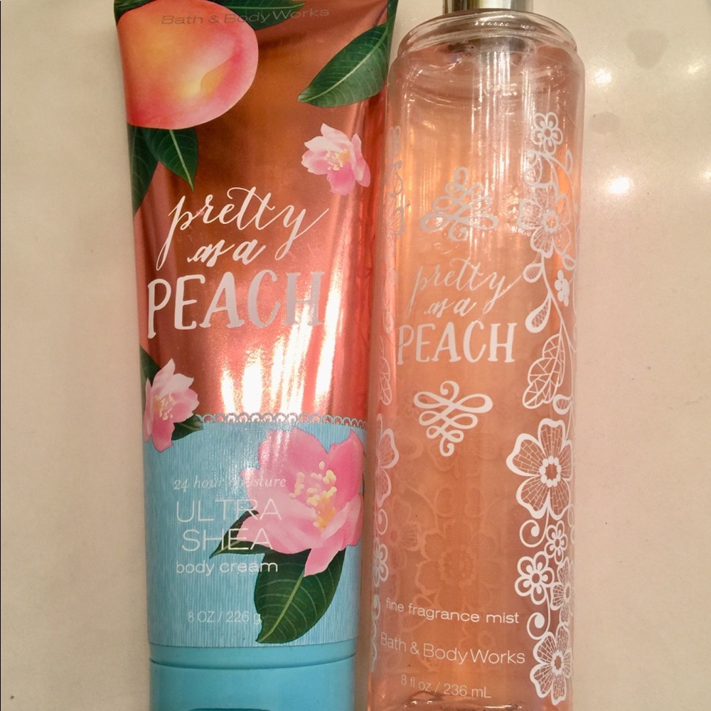 Pretty as a peach lotion and body spray set